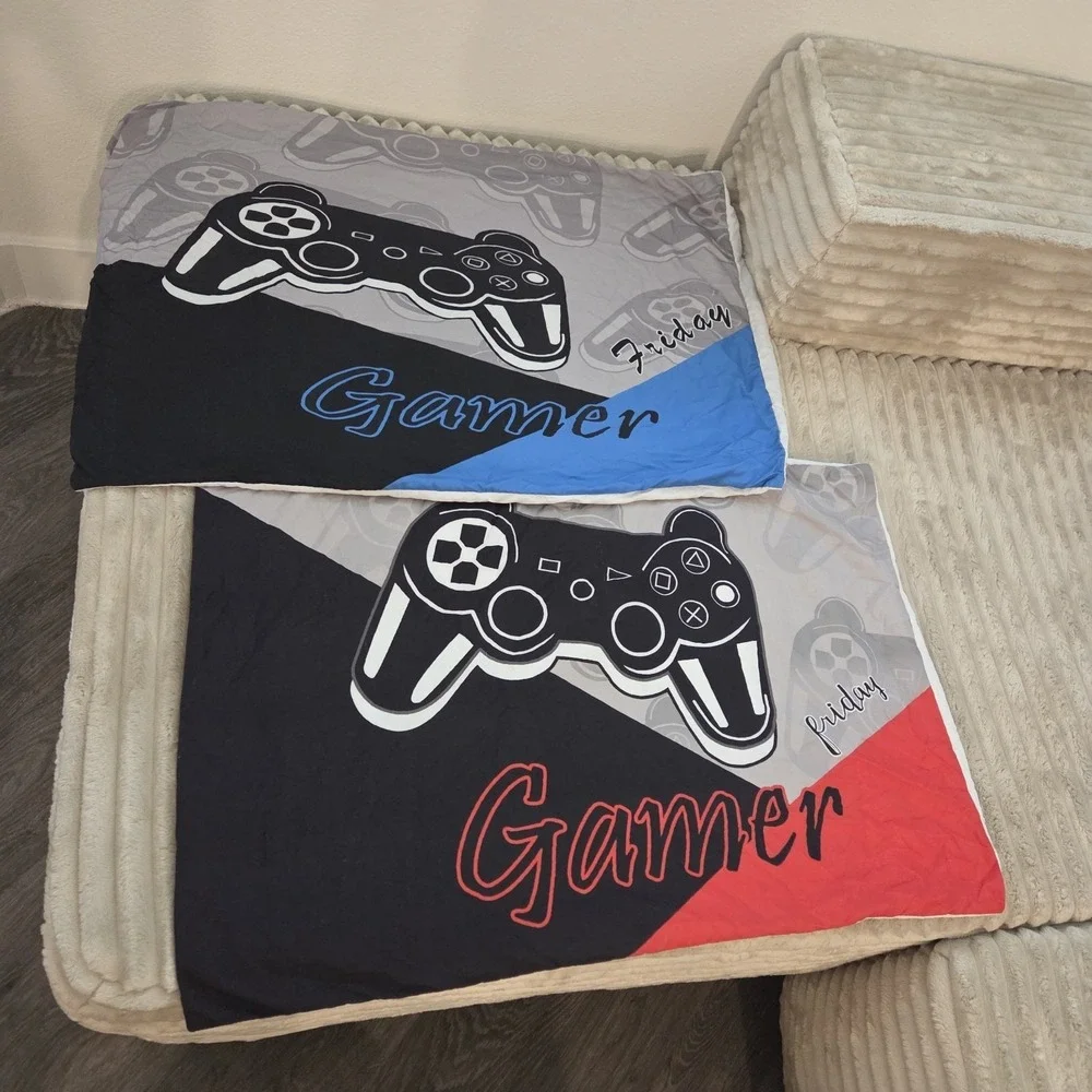 Set Of 2 Gamer Pillow Cases Blue Red Gaming Friday